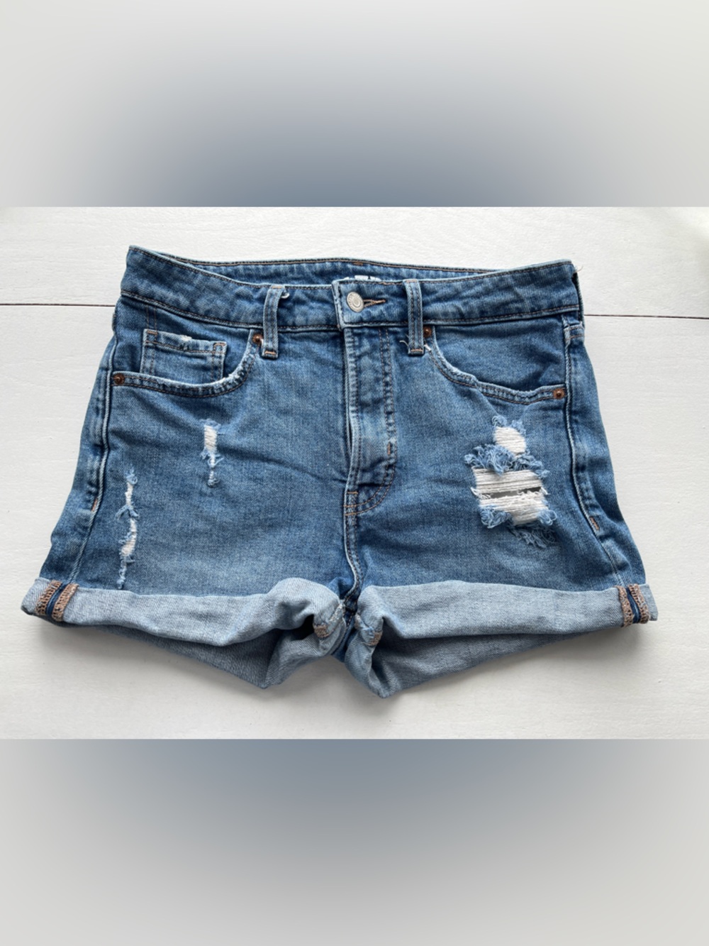 Old Navy O.G. Shorts High Rise - Distressed